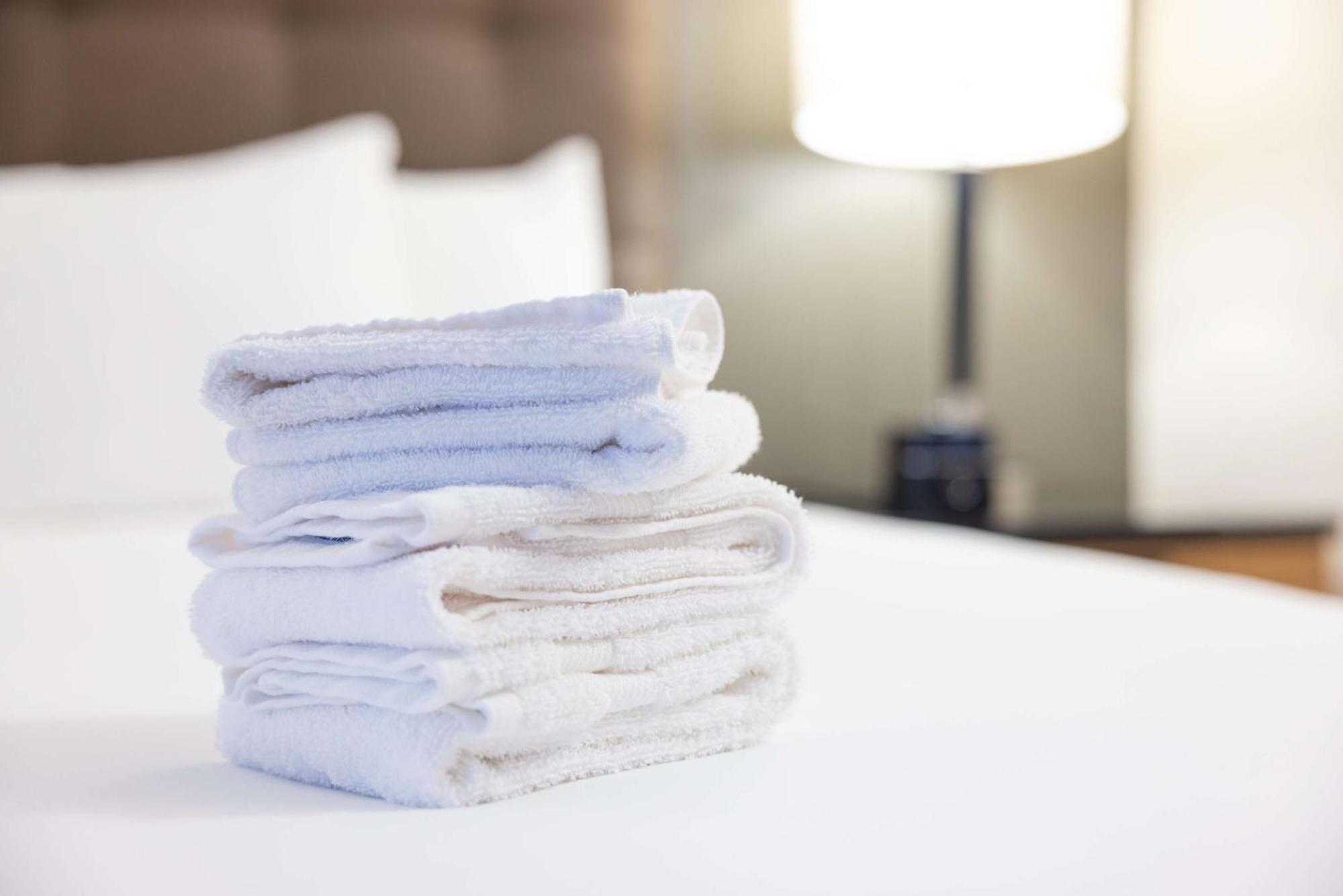 Drury Inn & Suites Columbia Stadium Boulevard מראה חיצוני תמונה